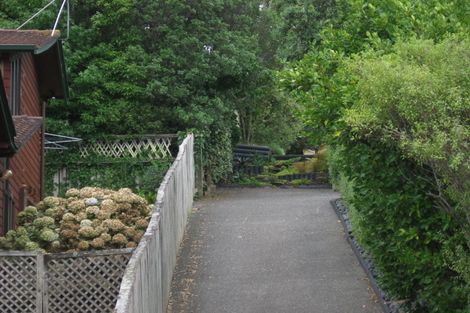 Photo of property in 3 Francis Curtis Avenue, Blockhouse Bay, Auckland, 0600