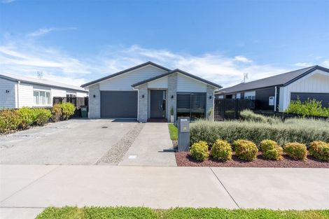 Photo of property in 21 Probert Crescent, Chartwell, Hamilton, 3210