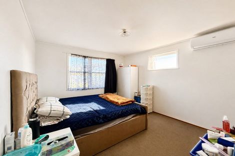 Photo of property in 12a Mcentee Street, Papakura, 2110