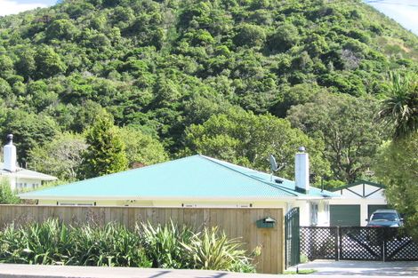 Photo of property in 30 Maymorn Road, Te Marua, Upper Hutt, 5018