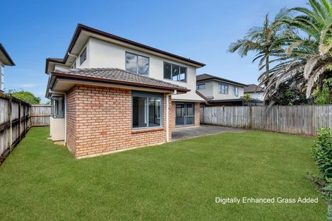 Photo of property in 10 Kalberry Place, East Tamaki, Auckland, 2016