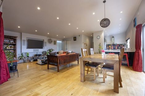 Photo of property in 140a Solar Road, Glen Eden, Auckland, 0602