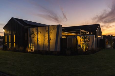 Photo of property in 13 Mike Smith Drive, Cambridge, 3434