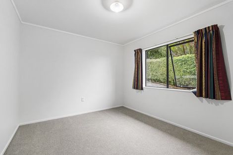Photo of property in 4 Mayfair Place, Westown, New Plymouth, 4310