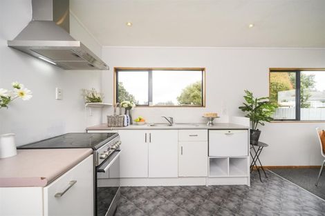 Photo of property in 6 Purnell Place, Marton, 4710