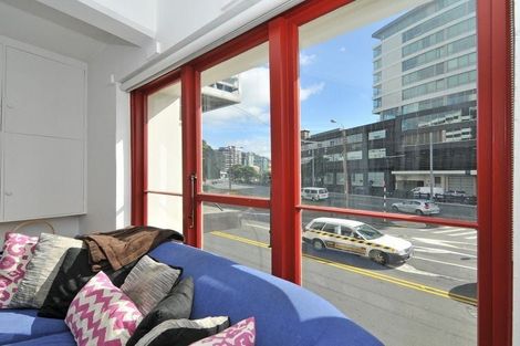 Photo of property in Aulsebrooks Apartments, 1/178 Wakefield Street, Te Aro, Wellington, 6011