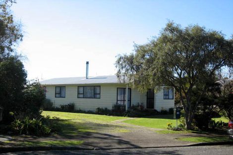 Photo of property in 15 King Street, Carterton, 5713