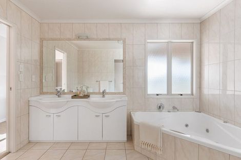 Photo of property in 46 Te Karaka Drive, Te Puna, Tauranga, 3174