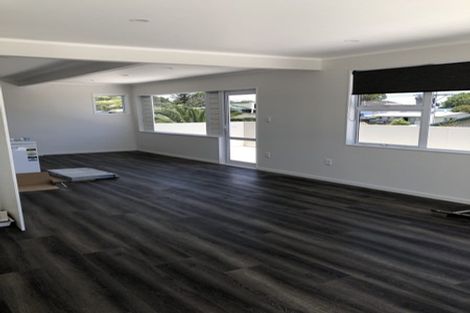 Photo of property in 84 First View Avenue, Beachlands, Auckland, 2018