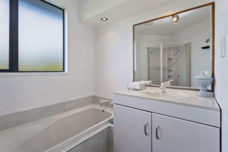 Photo of property in 22 Styx River Place, Spencerville, Christchurch, 8083