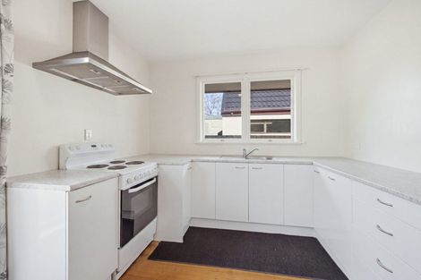 Photo of property in 2/102 Wainoni Road, Avondale, Christchurch, 8061