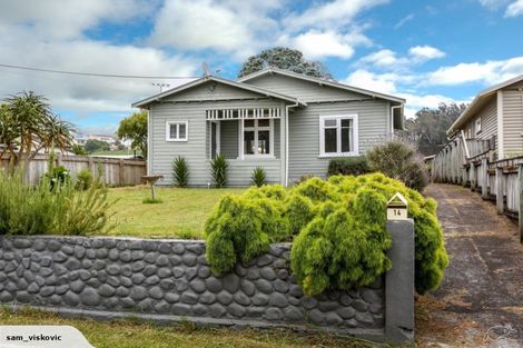 Photo of property in 14 Pukenui Street, Strandon, New Plymouth, 4312