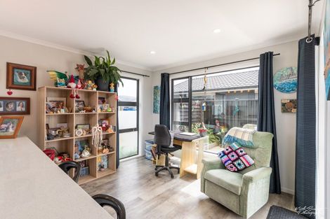 Photo of property in 44 Buddle Road, Wallaceville, Upper Hutt, 5018