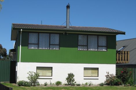 Photo of property in 14 Dunbarton Street, Redwood, Christchurch, 8051