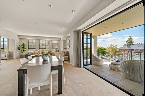 Photo of property in Gb/2 Bassett Road, Remuera, Auckland, 1050