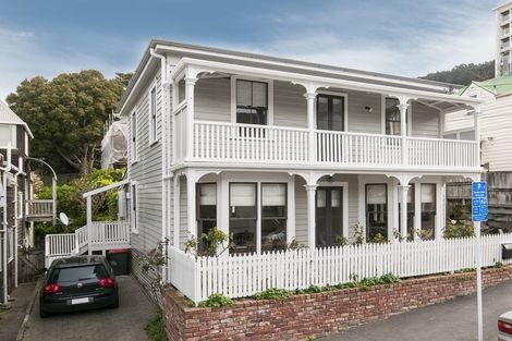 Photo of property in 7 Cottleville Terrace, Thorndon, Wellington, 6011
