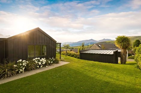 Photo of property in 10 Ellesmere Avenue, Jacks Point, Queenstown, 9371