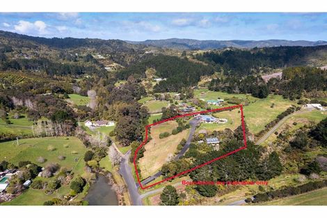 Photo of property in 173 Anzac Road, Waitakere, Auckland, 0816