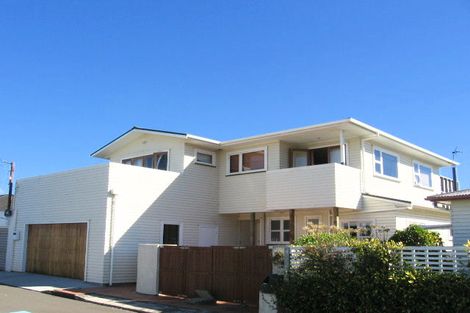 Photo of property in 12 Harbour Park Terrace, Khandallah, Wellington, 6035
