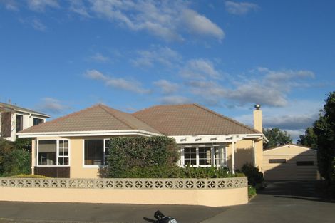 Photo of property in 92 The Esplanade, Westshore, Napier, 4110