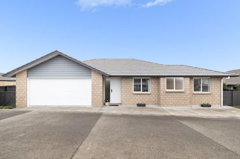 Photo of property in 34 Richardson Road, Omokoroa, 3114