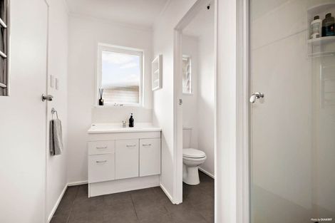 Photo of property in 1/60 Gowing Drive, Meadowbank, Auckland, 1072