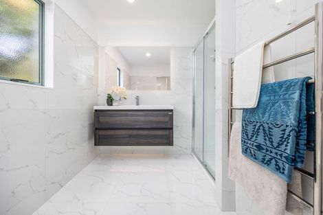 Photo of property in 160b Gowing Drive, Meadowbank, Auckland, 1072