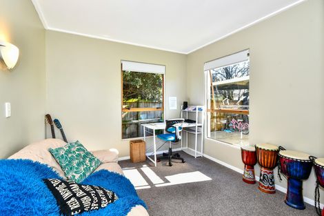 Photo of property in 24 Magnolia Avenue, Opaheke, Papakura, 2113