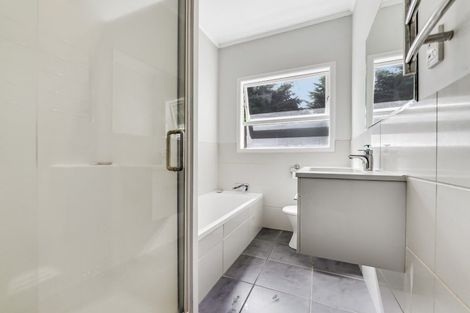 Photo of property in 24 Taniwha Street, Frankton, Hamilton, 3204