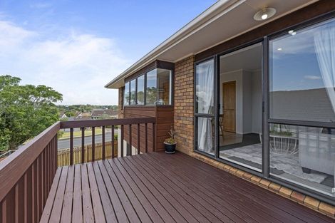 Photo of property in 70 Aberfeldy Avenue, Highland Park, Auckland, 2010