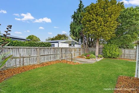 Photo of property in 16 Colesbury Street, Bishopdale, Christchurch, 8053