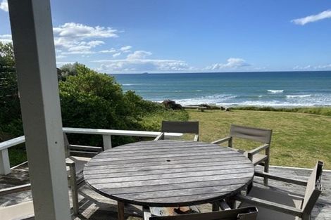 Photo of property in 279 Pukehina Parade, Pukehina, Te Puke, 3189