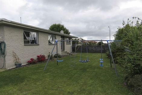 Photo of property in 12 Burns Street, Kew, Invercargill, 9812
