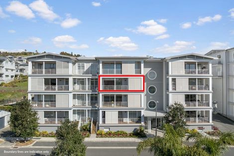 Photo of property in 129 Hibiscus Drive, Orewa, 0931