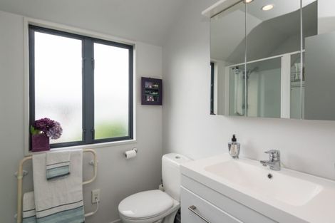 Photo of property in 38 Devonport Lane, St Albans, Christchurch, 8014