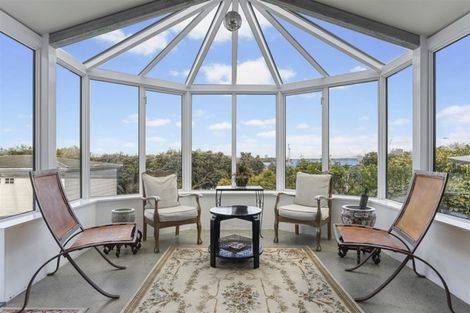 Photo of property in 35 Princes Street, Northcote Point, Auckland, 0627