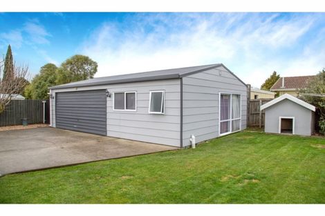 Photo of property in 127 Northcote Road, Northcote, Christchurch, 8052