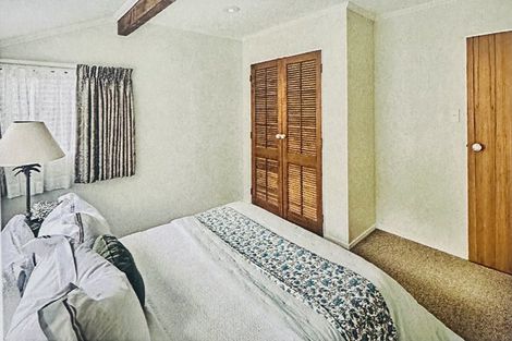 Photo of property in 51 Peterhouse Street, Tawa, Wellington, 5028