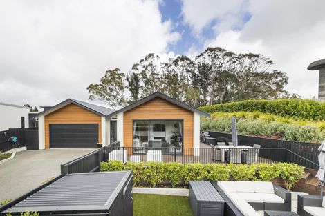 Photo of property in 137 Atawhai Road, Fitzherbert, Palmerston North, 4410