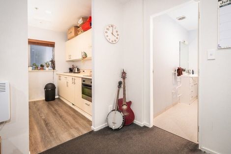 Photo of property in Terrace Heights Apartments, 2/163p The Terrace, Wellington Central, Wellington, 6011