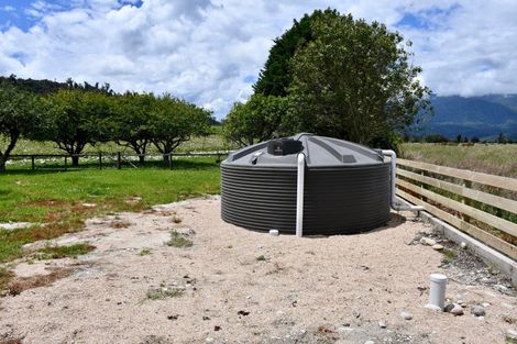 Photo of property in 14 Curries Road, Karamea, 7893