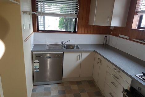 Photo of property in 1/5 Tahi Place, Belfast, Christchurch, 8051