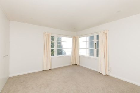 Photo of property in Embassy Court, 1/84 Boulcott Street, Wellington Central, Wellington, 6011