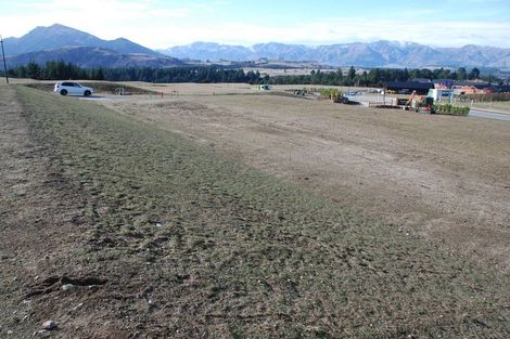 Photo of property in 3 Lauderdale Lane, Wanaka, 9305