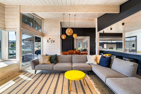 Photo of property in 527 Waterways Parade, Pauanui, Hikuai, 3579