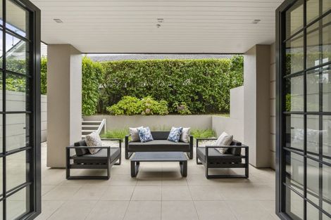 Photo of property in Gb/2 Bassett Road, Remuera, Auckland, 1050