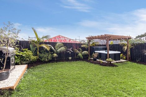 Photo of property in 73 Mclarin Road, Glenbrook, Waiuku, 2681