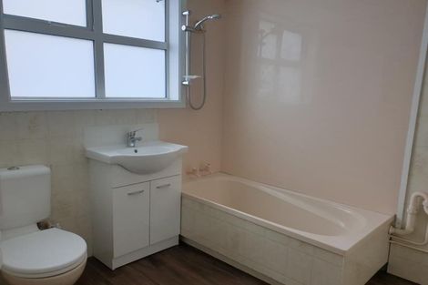 Photo of property in 3/36 Roxburgh Street, Mount Victoria, Wellington, 6011