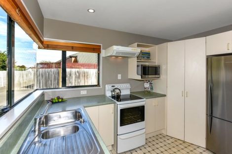 Photo of property in 10a Manly Place, North New Brighton, Christchurch, 8083