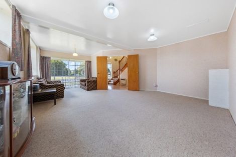 Photo of property in 40 Marendellas Drive, Bucklands Beach, Auckland, 2014